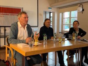 Lesung mit Jan van Aken in Salzgitter